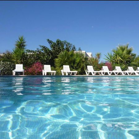 Luxury 3 Piece Garden Apartment In Cannes Marina Мандельё-ла-Напуль Экстерьер фото