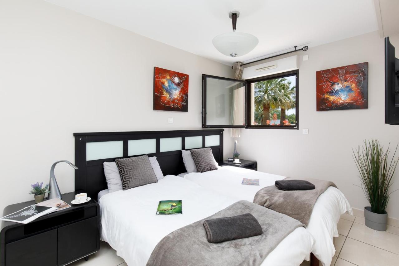 Luxury 3 Piece Garden Apartment In Cannes Marina Мандельё-ла-Напуль Экстерьер фото